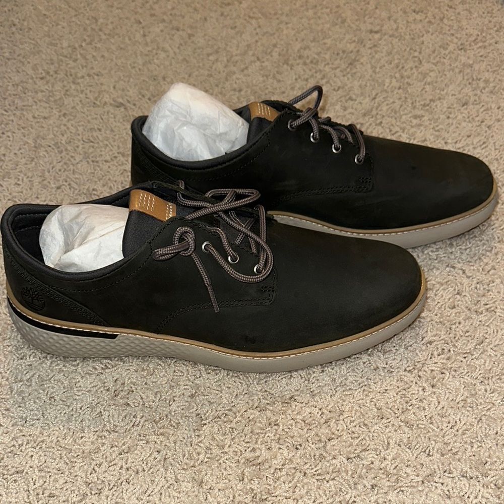 Timberland Gray Oxfords with Lace-Up Design